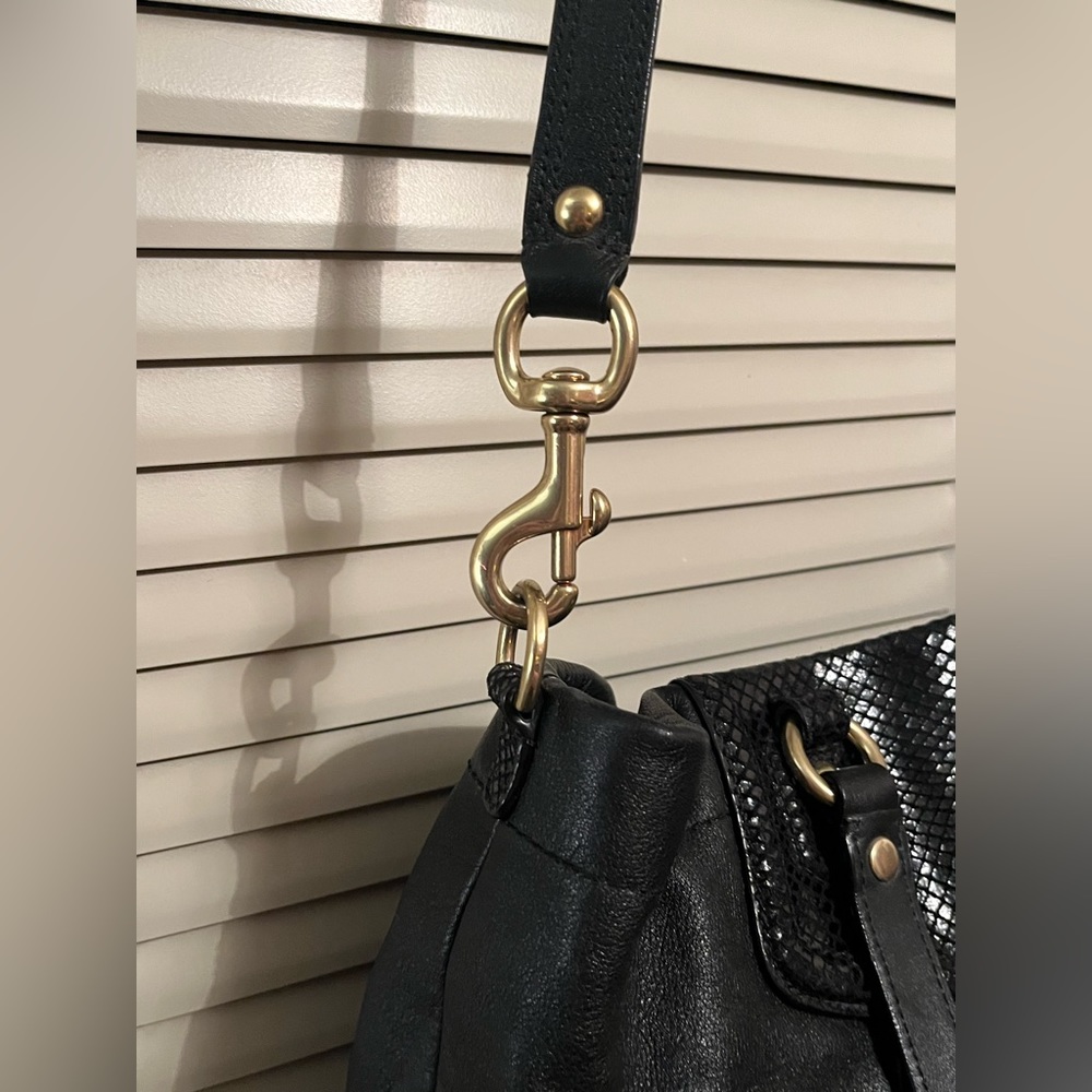 EUC Coach Ashley Python Embossed Detail Black Lea… - image 10